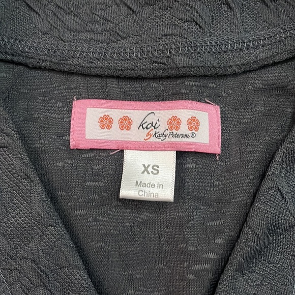 NWOT Women Koi Stretch Claire Floral Jacquard Knit Scrub Cardigan Sweater XS - Picture 8 of 13